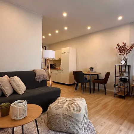 Апартаменты Bellahomes, Aircondition, Private Parking, Netflix, Airport 30 Minuten