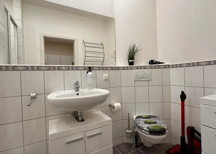 Bellahomes, Aircondition, Private Parking, Netflix, Airport 30 Minuten Erlensee